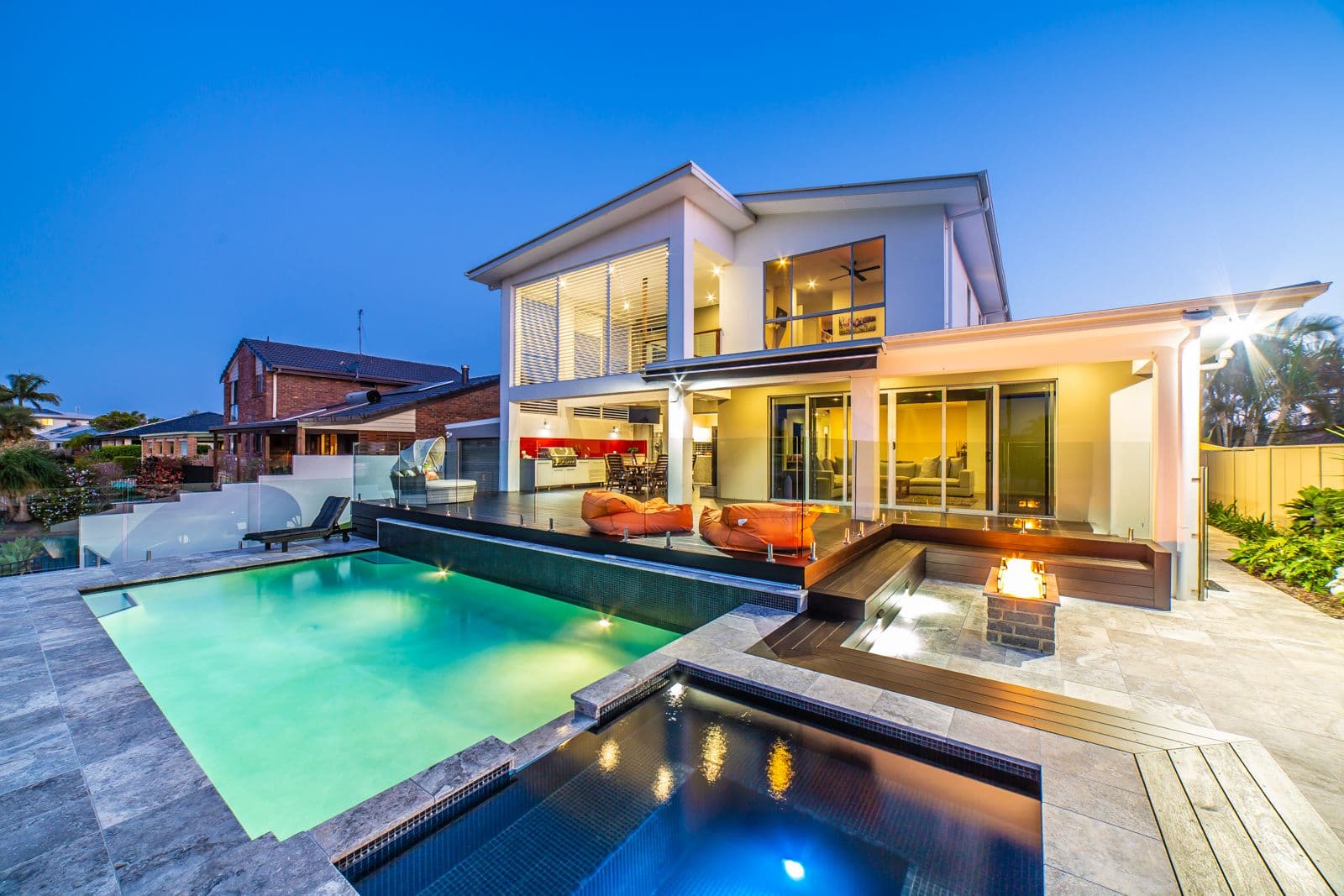 19 Kurrawa Avenue, Mermaid Waters QLD 4218, Mermaid Waters - Image 1