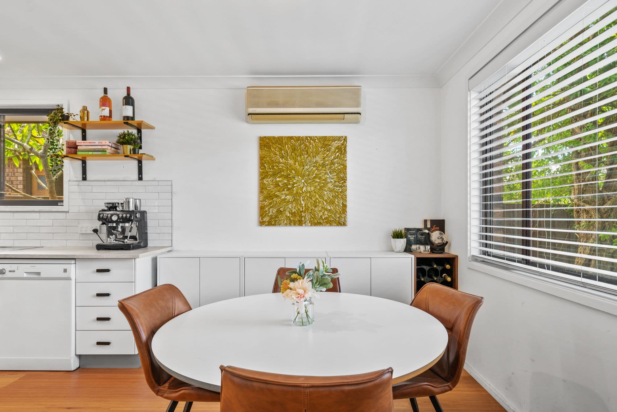 126 Lakedge Avenue, Berkeley Vale NSW 2261, Berkeley Vale - Thumbnail 4