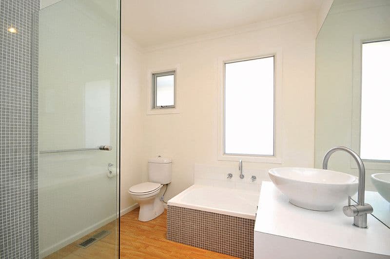 4  Walcha Court, CHADSTONE VIC 3148, Chadstone - Thumbnail 4