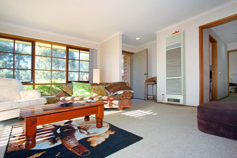 6  Ruth Road, MORNINGTON VIC 3931, Mornington - Thumbnail 2