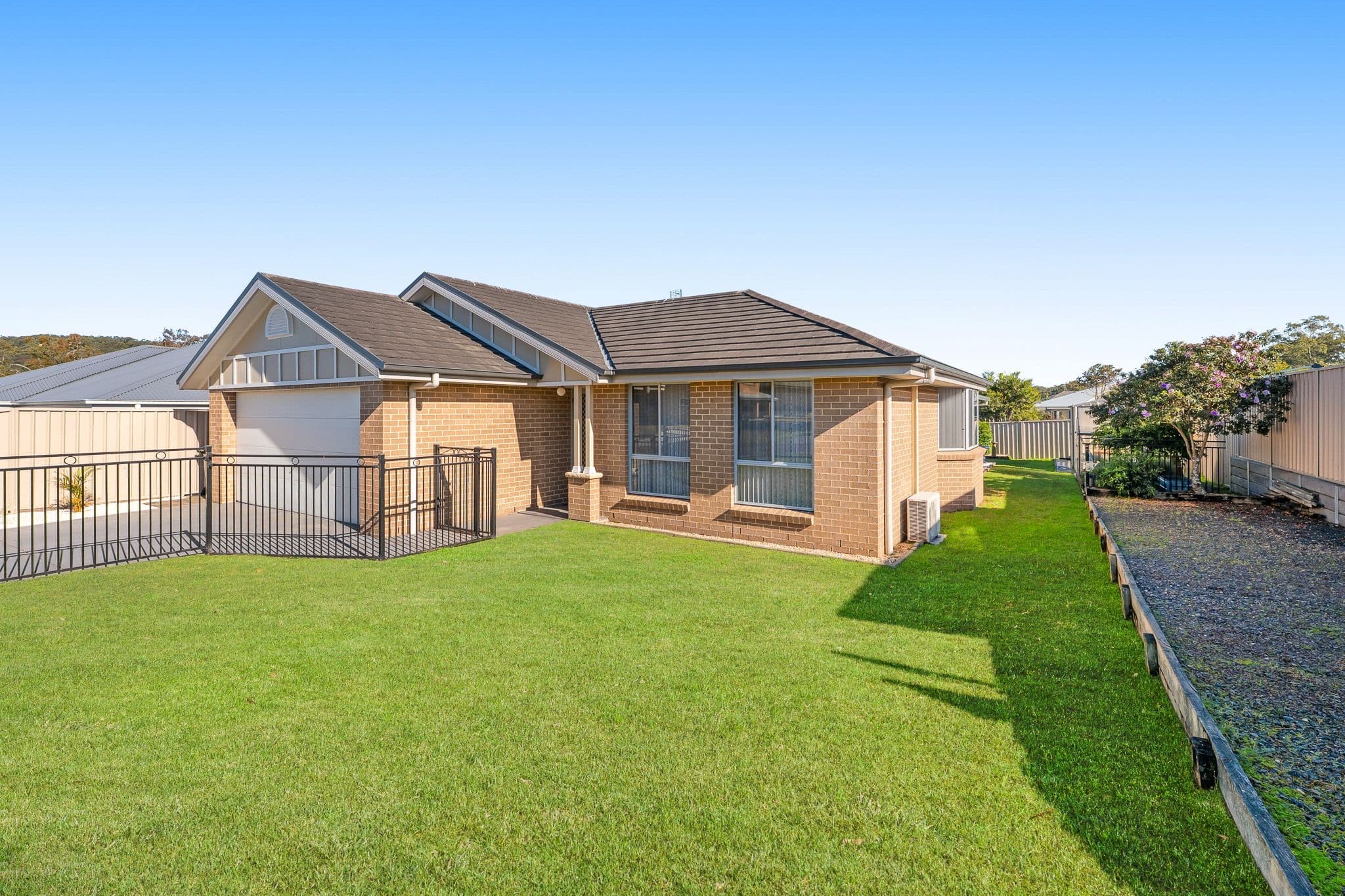 4 Farley Street, Karuah NSW 2324, Karuah - Thumbnail 2