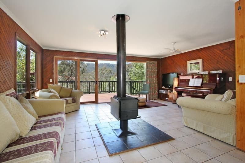 18 Grandview Crescent, UPPER FERNTREE GULLY VIC 3156, Upper Ferntree Gully - Thumbnail 6