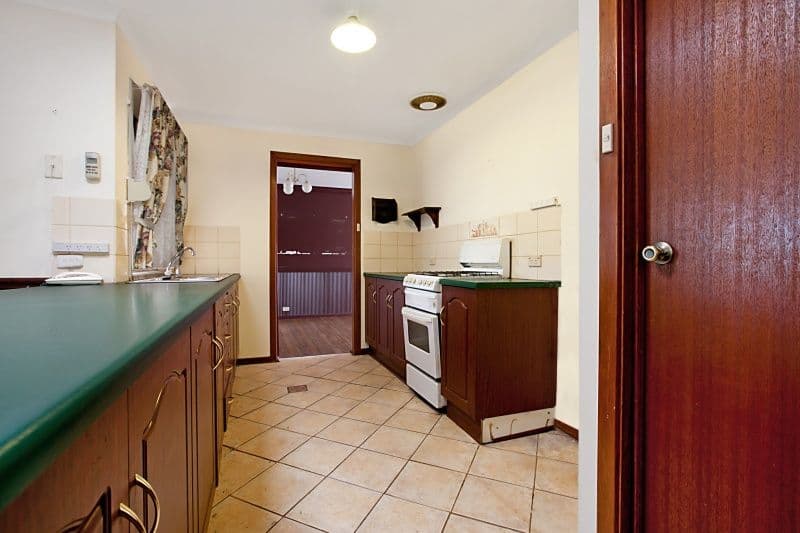 9 California Avenue, CRAIGMORE SA 5114, Craigmore - Thumbnail 4