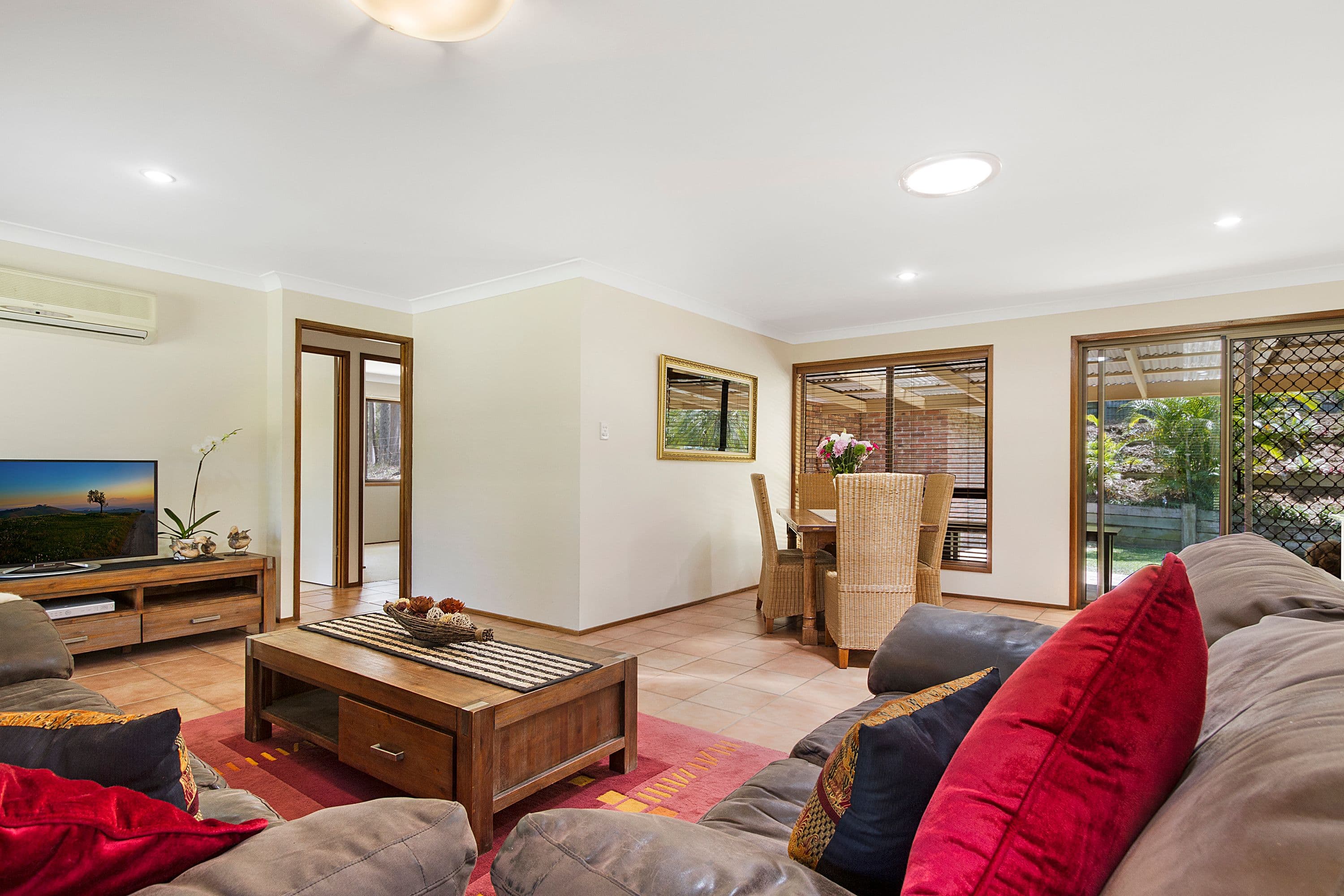 2 Milford Court, Eatons Hill QLD 4037, Eatons Hill - Thumbnail 4