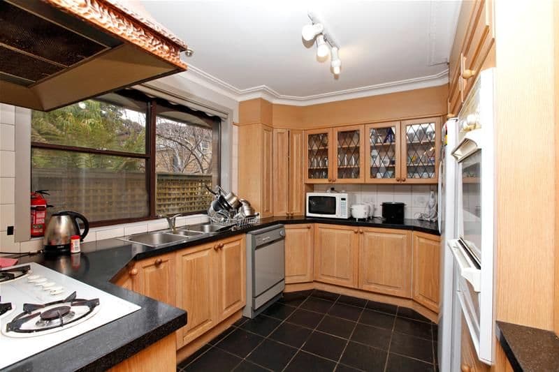 4 Willanjie Court, BUNDOORA VIC 3083, Bundoora - Thumbnail 2