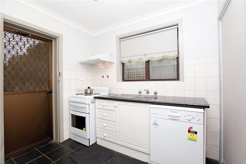 4 Willanjie Court, BUNDOORA VIC 3083, Bundoora - Thumbnail 4