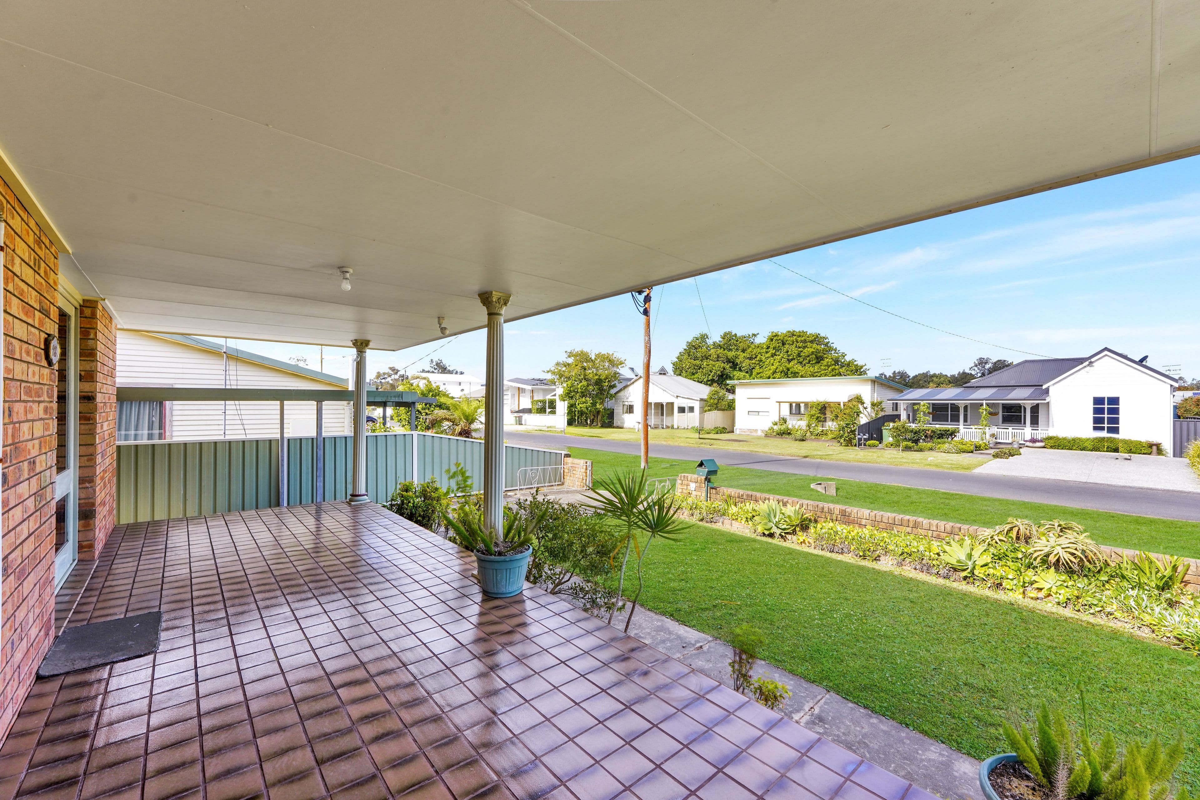 28 Davis Avenue, Davistown NSW 2251, Davistown - Thumbnail 2