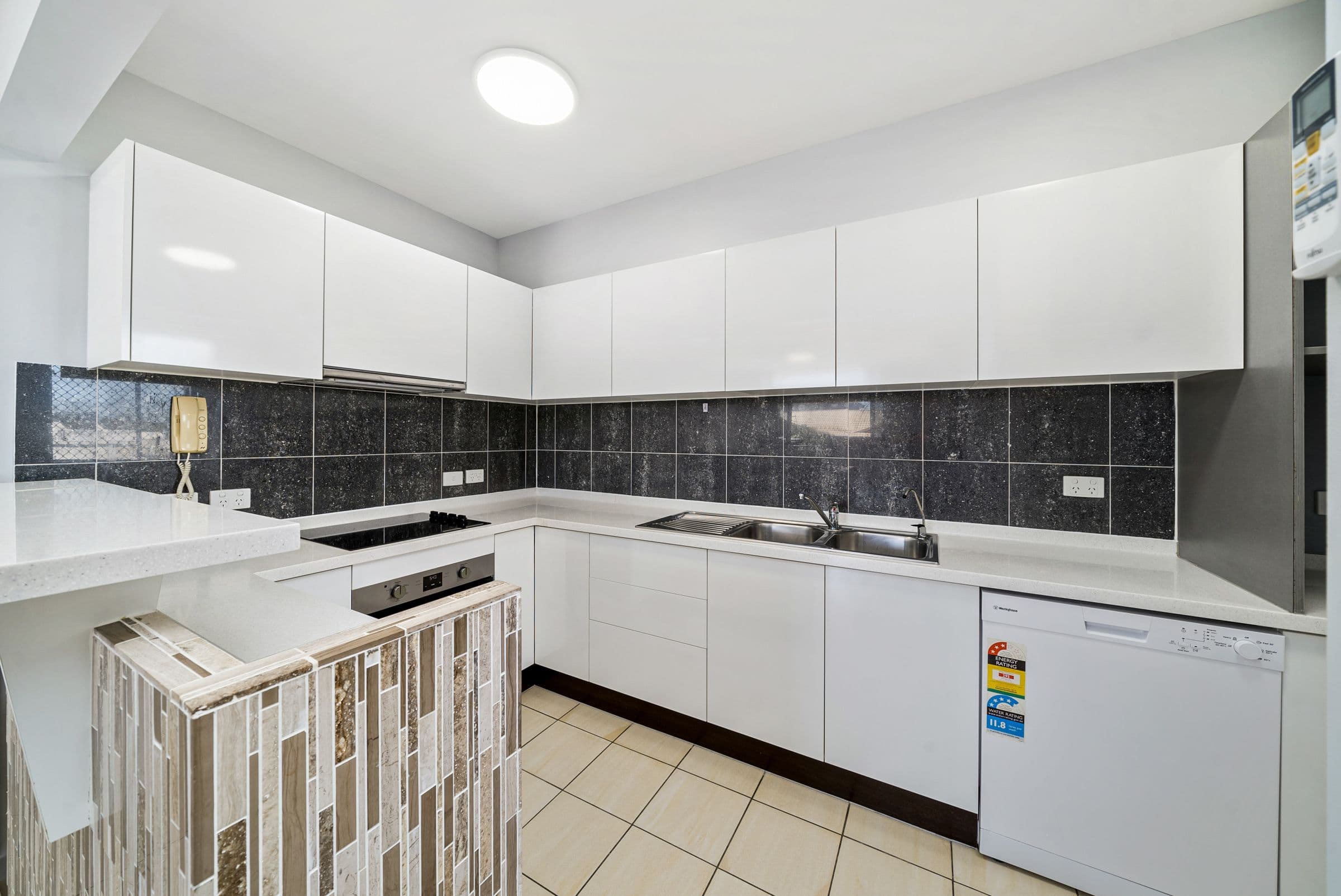 4-6 Duffield Road, Margate QLD 4019, Margate - Thumbnail 7