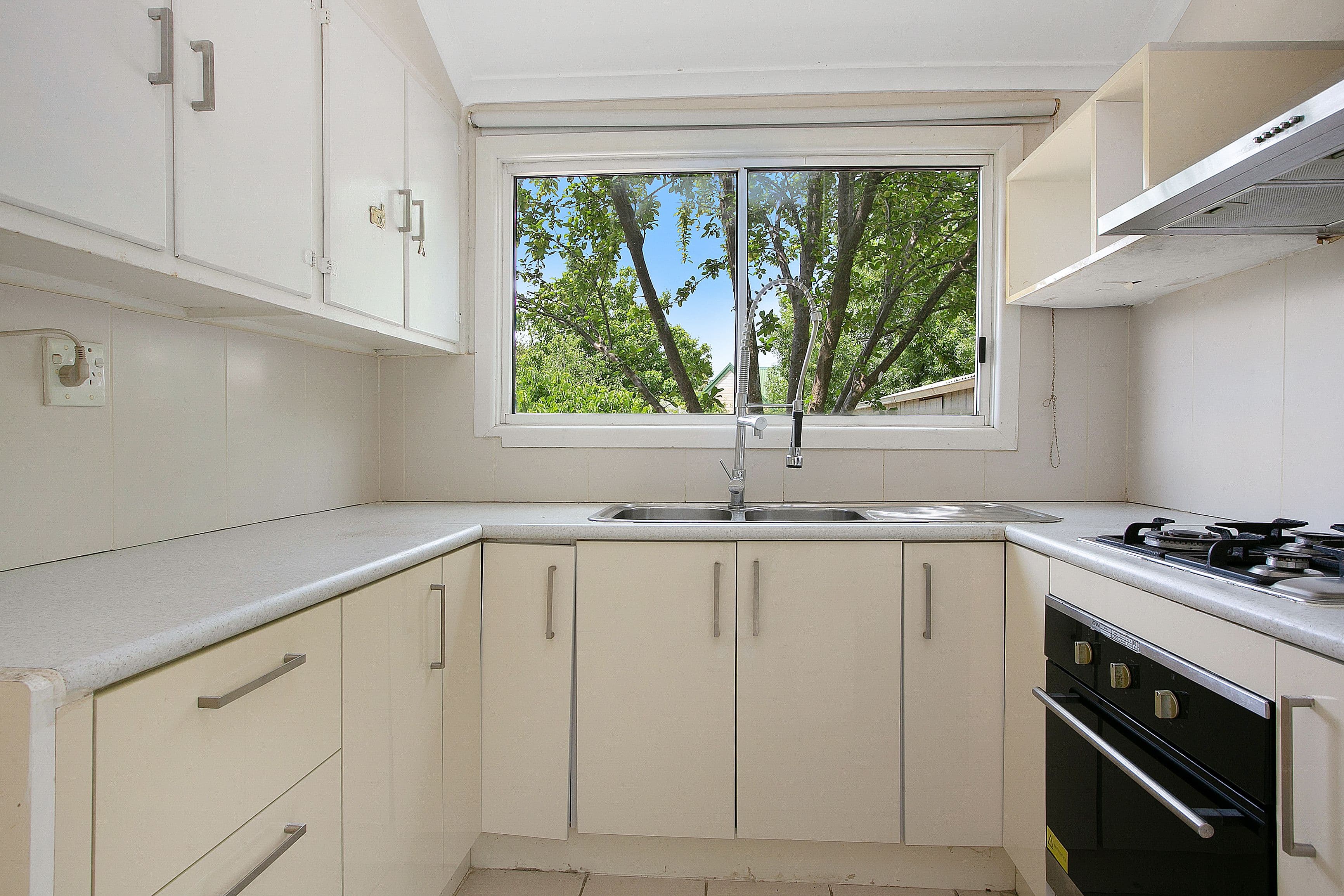 37 Kirby Street, Reservoir VIC 3073, Reservoir - Thumbnail 6