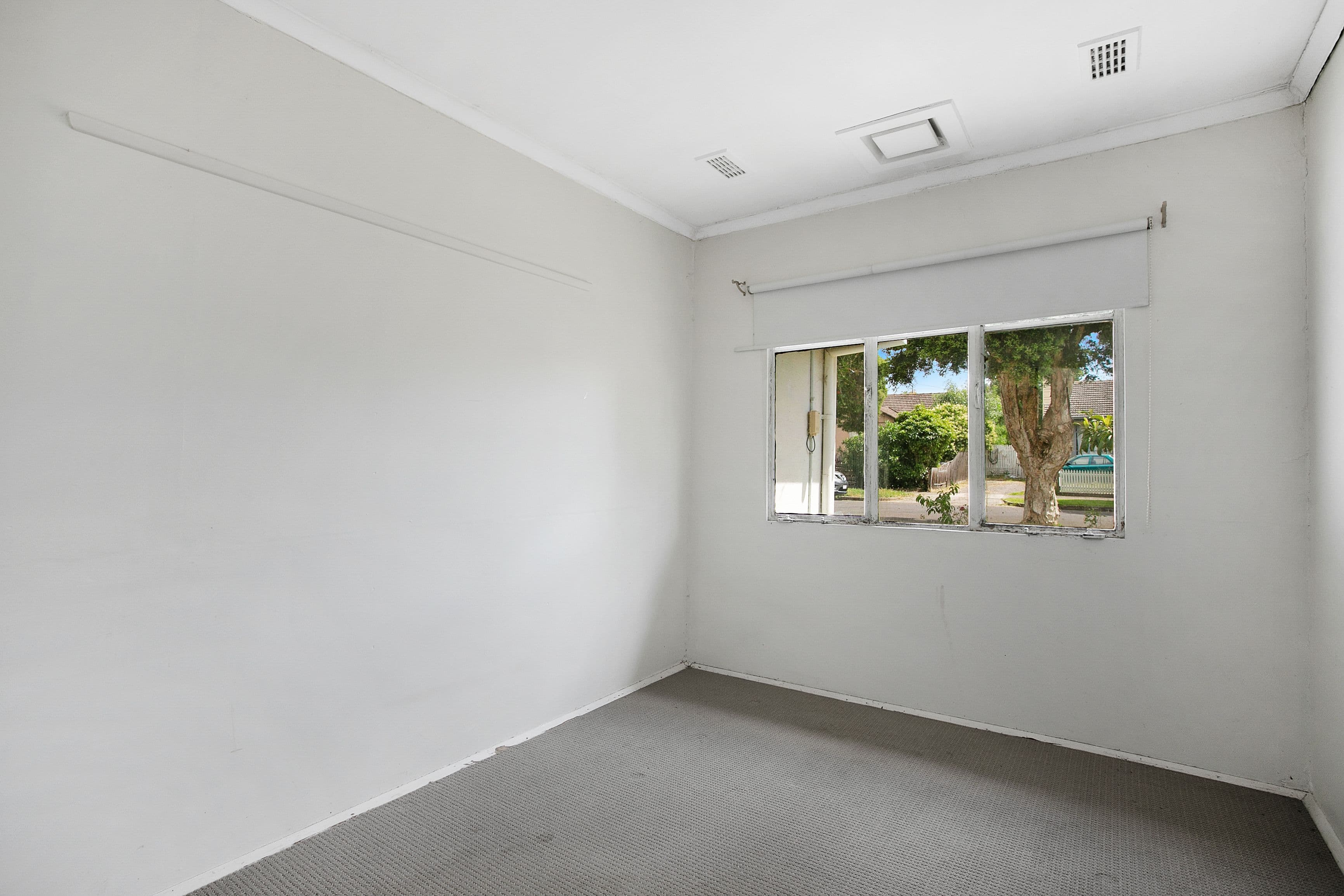 37 Kirby Street, Reservoir VIC 3073, Reservoir - Thumbnail 7