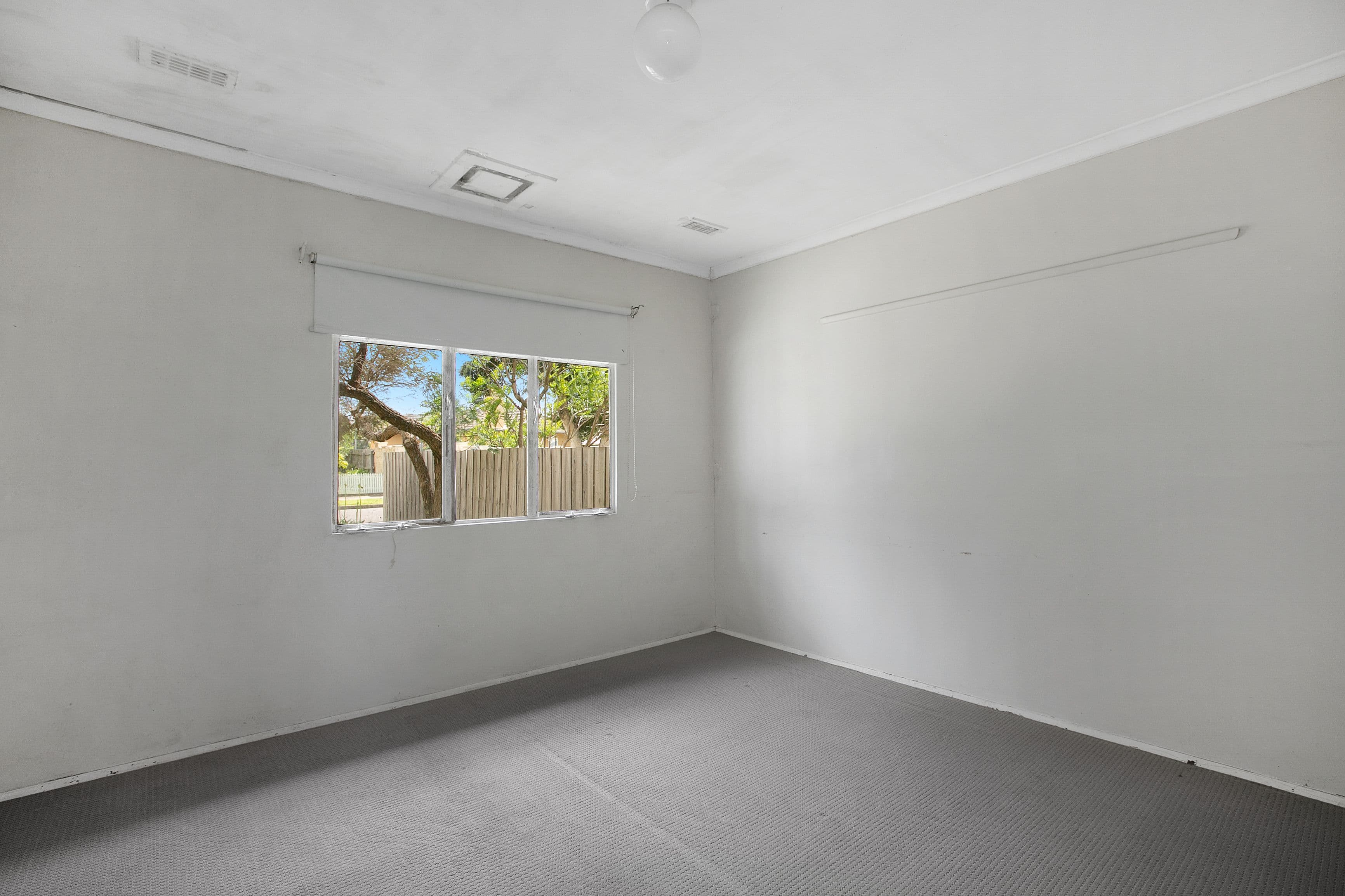 37 Kirby Street, Reservoir VIC 3073, Reservoir - Thumbnail 8