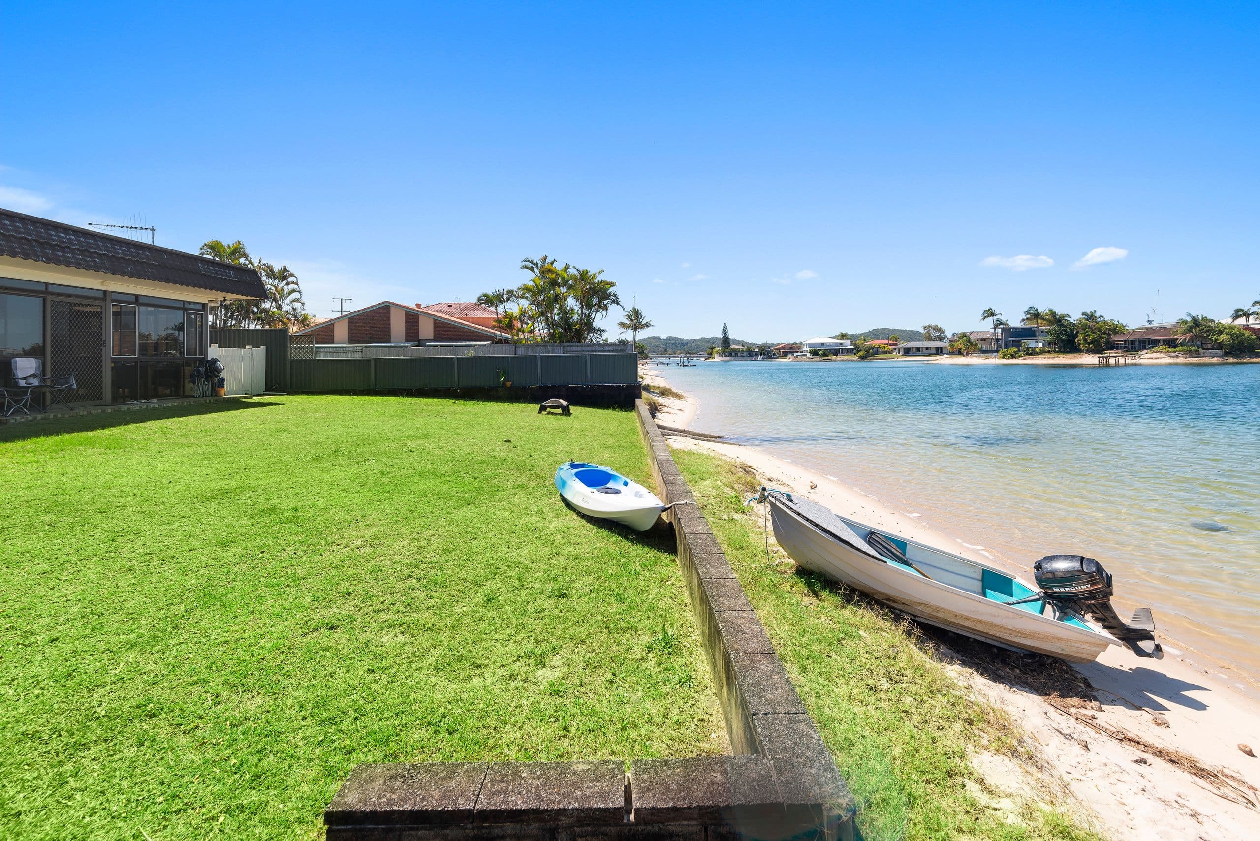 160 Mallawa Drive, Palm Beach QLD 4221, Palm Beach - Thumbnail 2