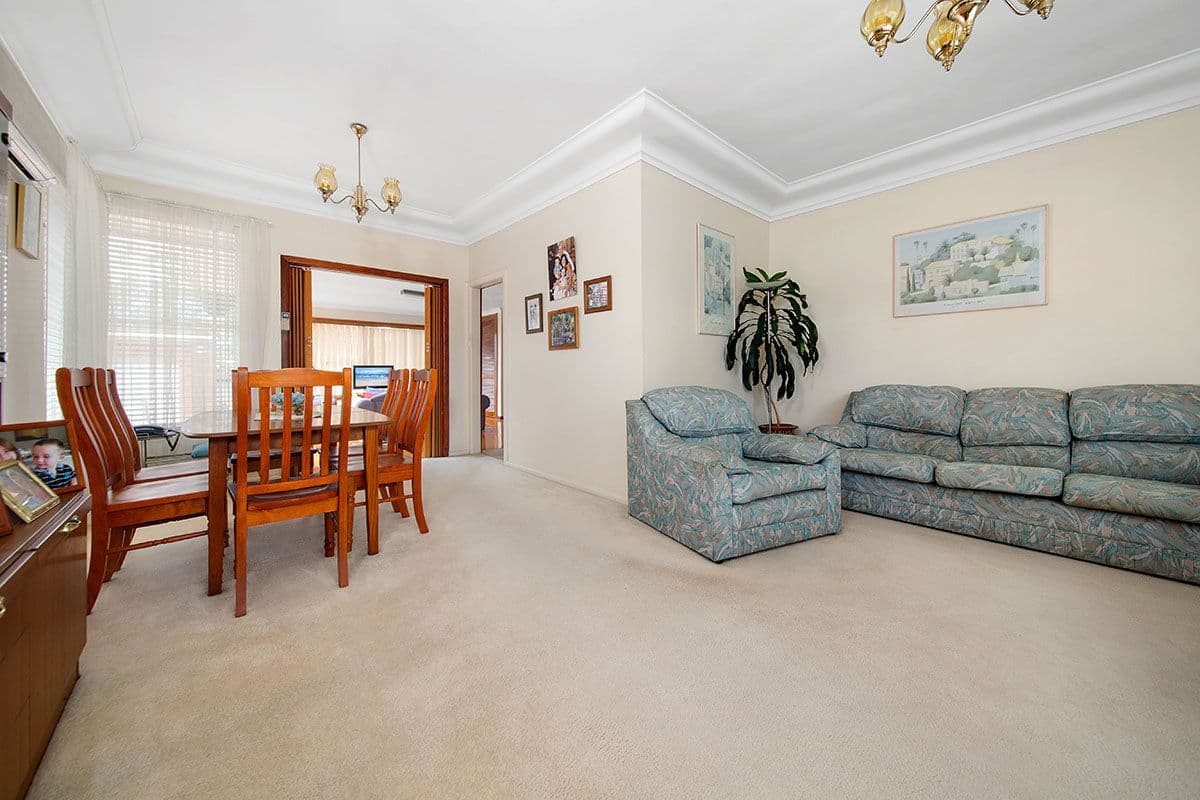 22 Bell Avenue, Beverly Hills - Thumbnail 3