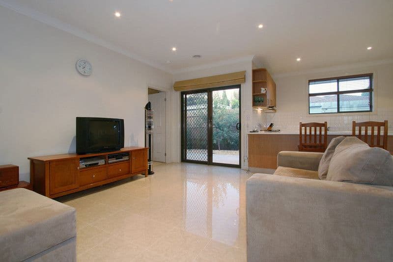 41 Manton Road, CLAYTON VIC 3168, Clayton - Thumbnail 2
