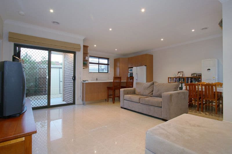 41 Manton Road, CLAYTON VIC 3168, Clayton - Thumbnail 3