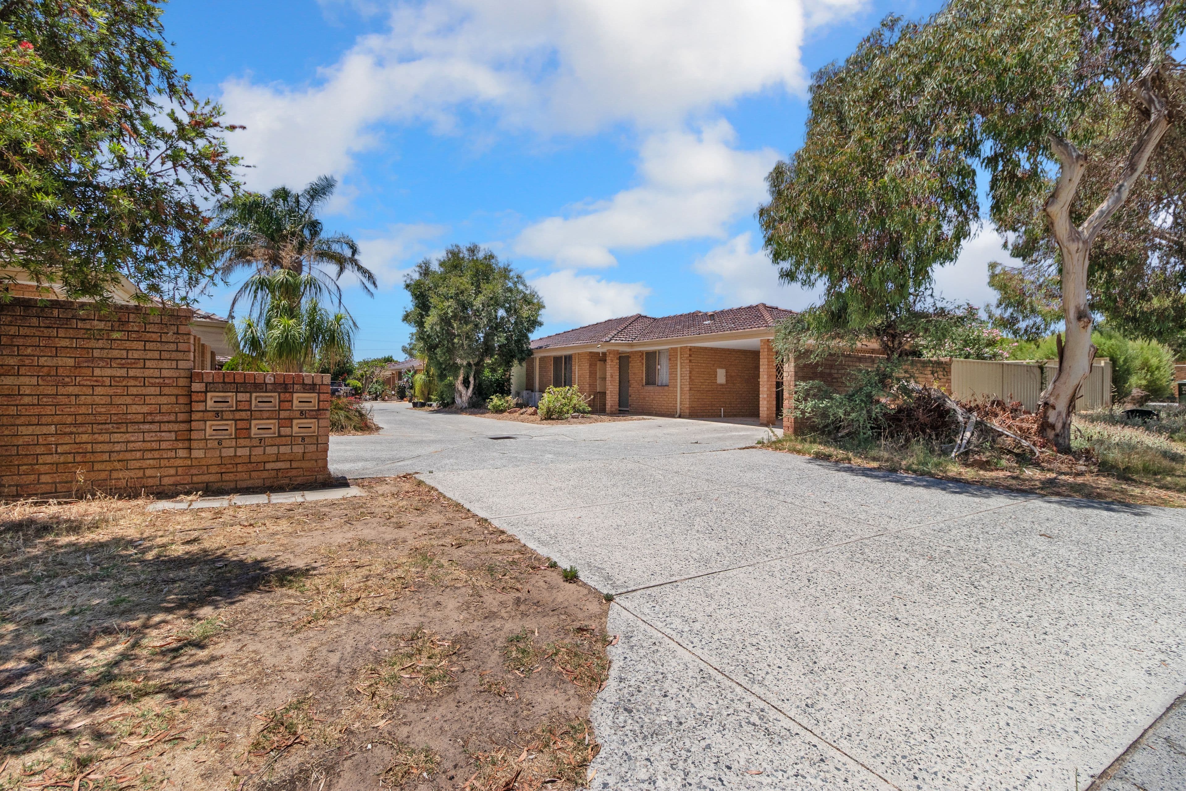 6 Bland Place, Beechboro WA 6063, Beechboro - Thumbnail 2