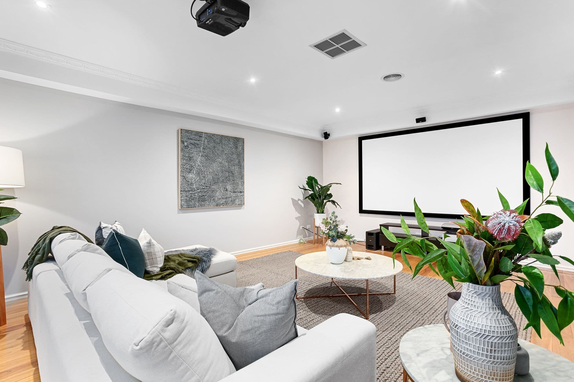 8 Moira Court, Taylors Hill VIC 3037, Taylors Hill - Thumbnail 5