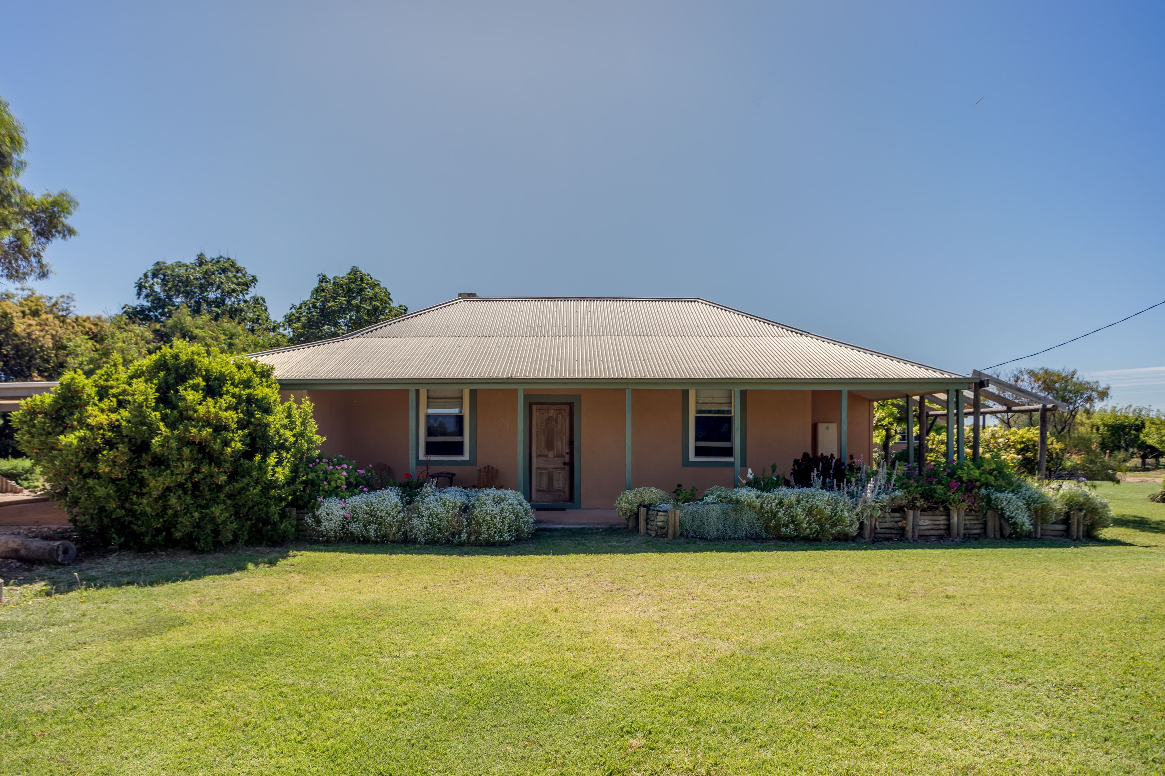 81 Garrett Road, Glossop SA 5344, Glossop - Thumbnail 2