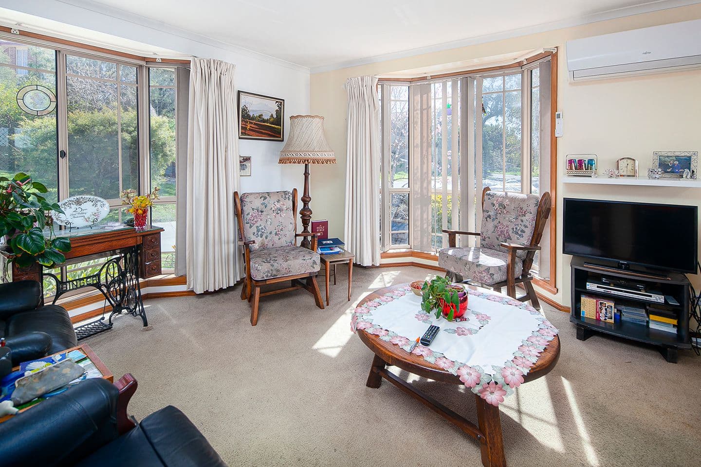 34 Julie Court, Langwarrin VIC 3910, Langwarrin - Thumbnail 2