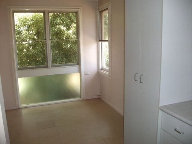 13 Calang Street, ORANGE NSW 2800, Orange - Thumbnail 3