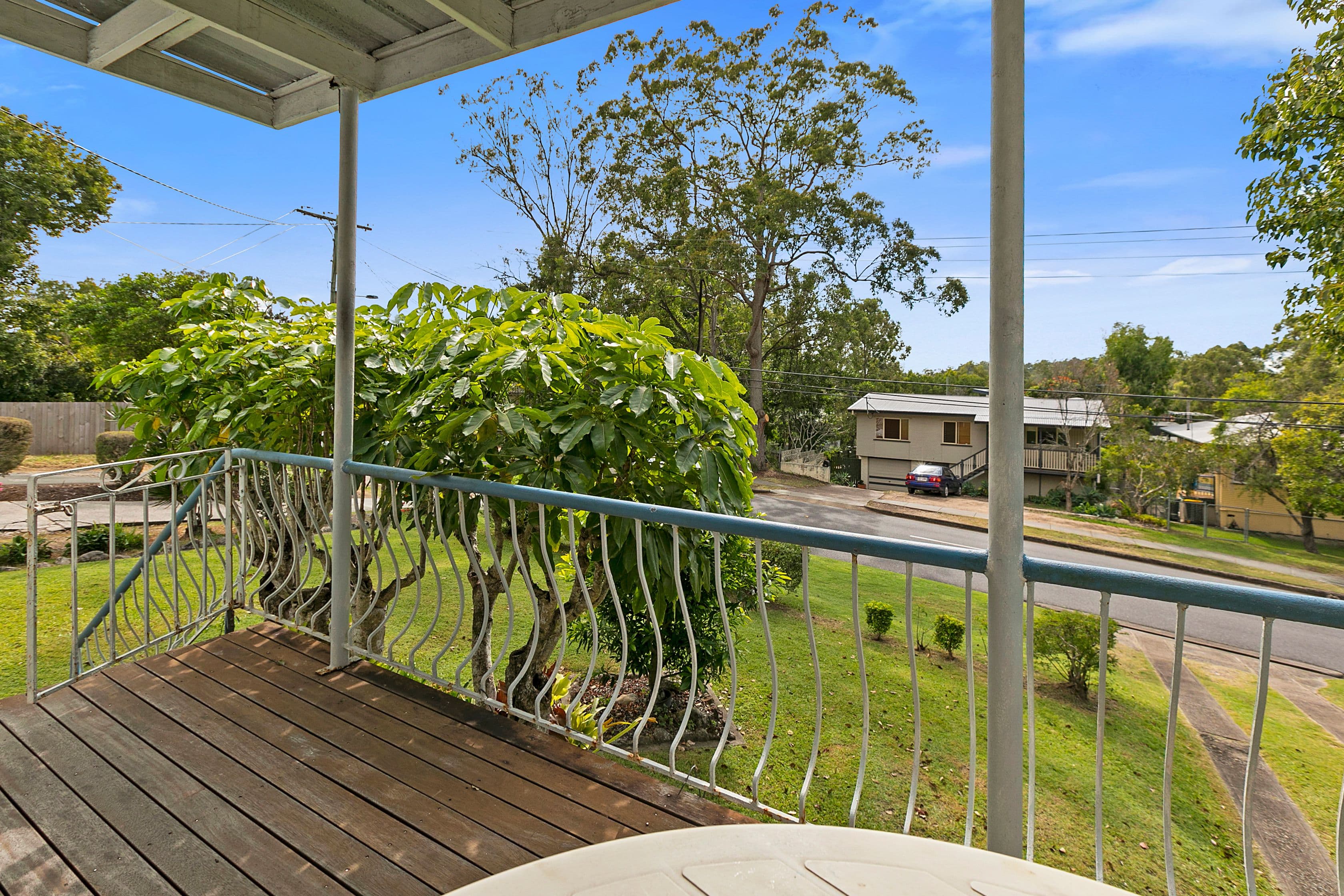 37 David Road, Holland Park QLD 4121, Holland Park - Thumbnail 2