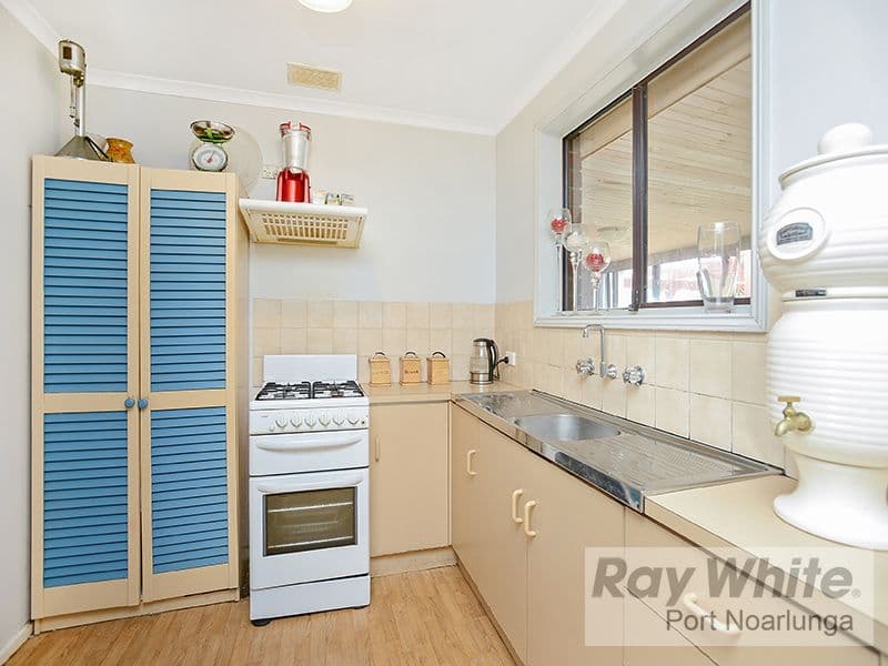 77A Baden Terrace, O'Sullivan Beach SA 5166, O'Sullivan Beach - Thumbnail 4