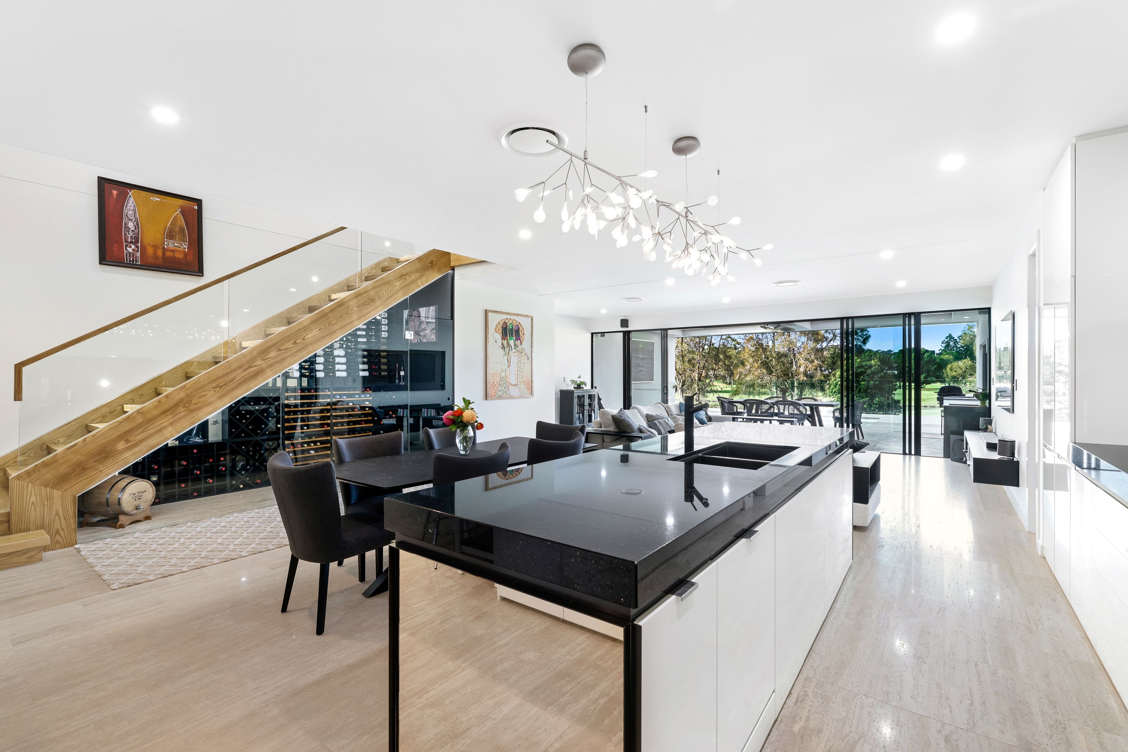 12 The Boulevarde, Benowa QLD 4217, Benowa - Thumbnail 5