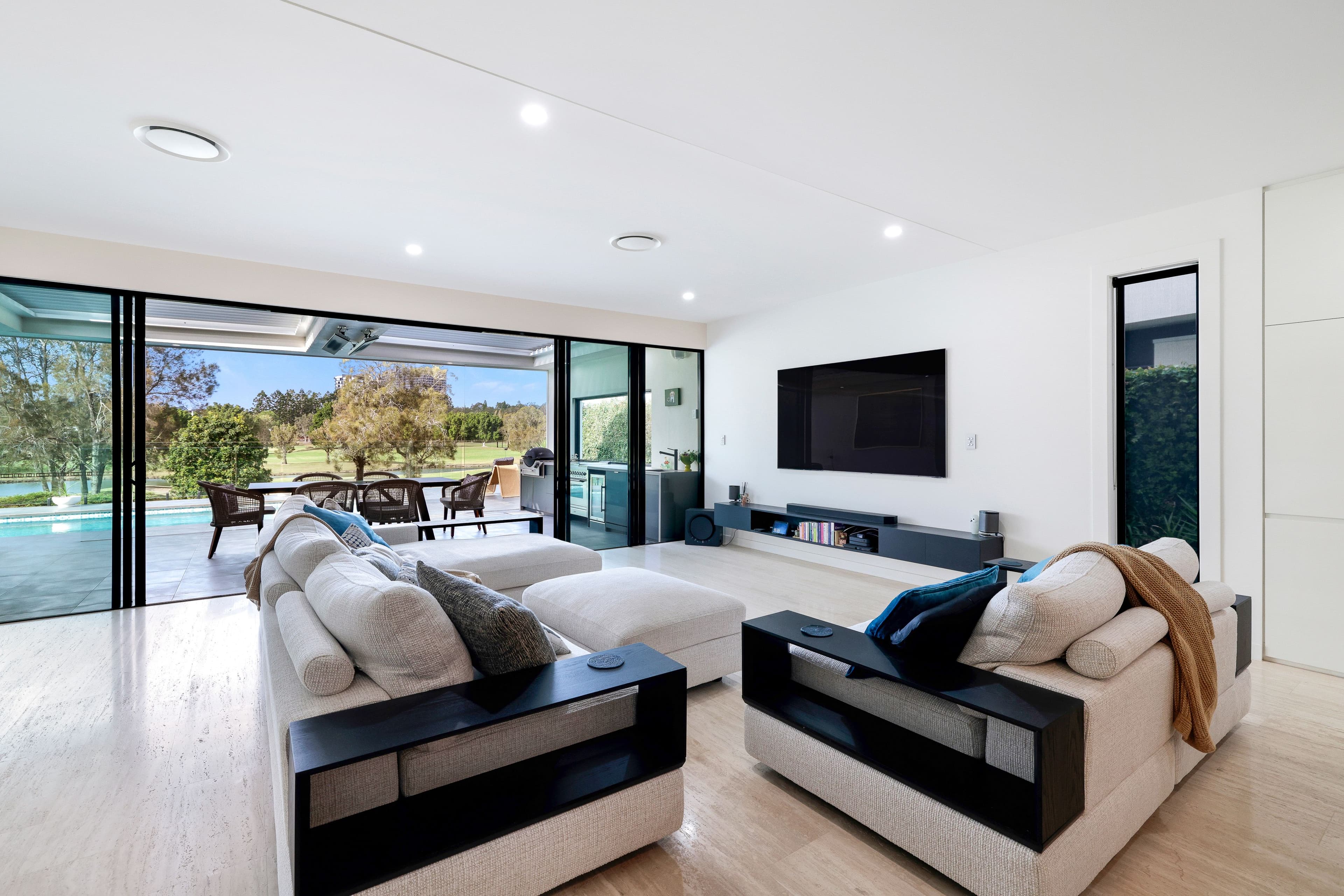 12 The Boulevarde, Benowa QLD 4217, Benowa - Thumbnail 7