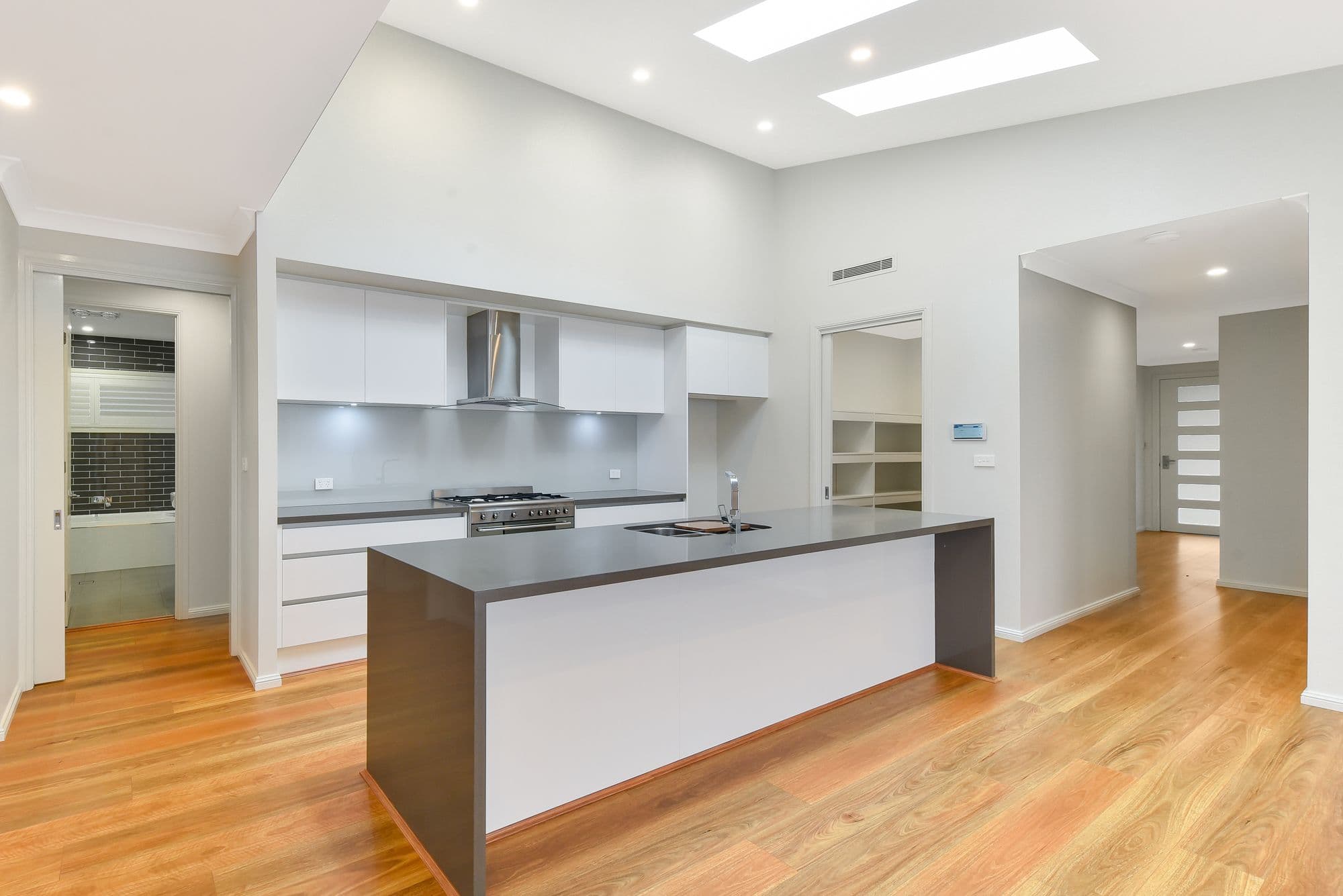 25 Aqueduct Street, Leppington - Thumbnail 4