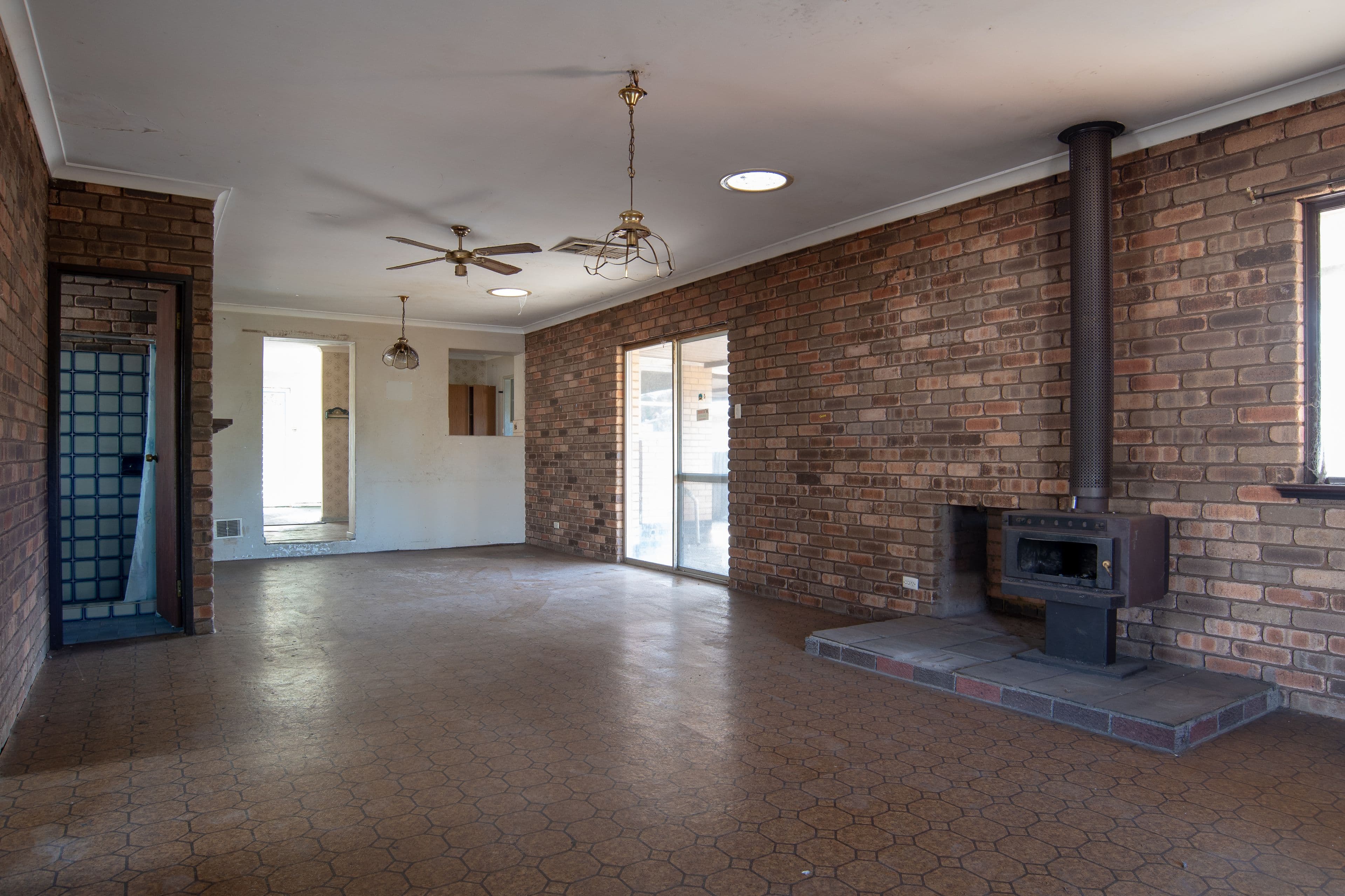 28 Ospringe Street, Gosnells WA 6110, Gosnells - Thumbnail 3