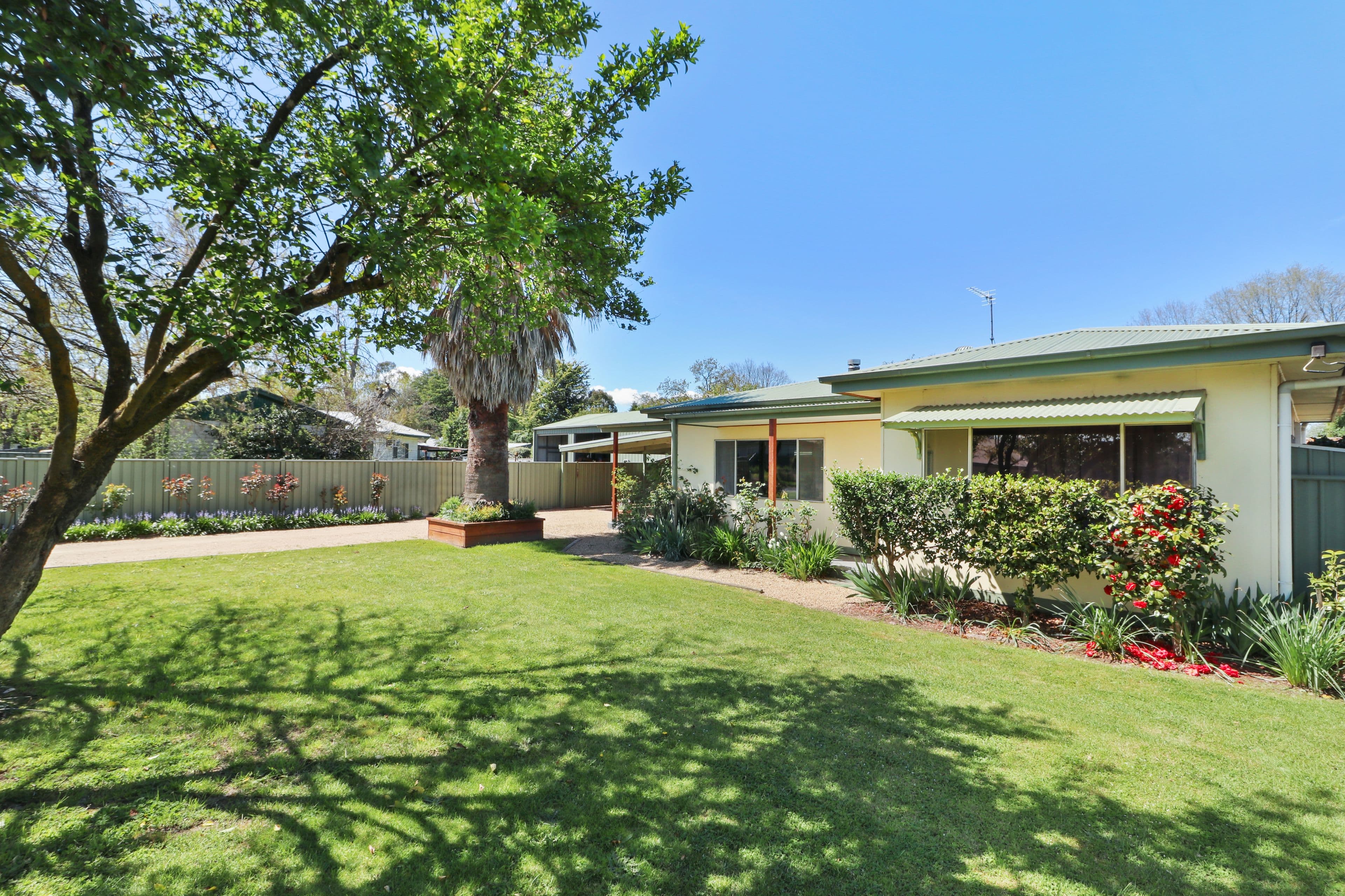16 Kitchen Street, Mansfield VIC 3722, Mansfield - Thumbnail 2