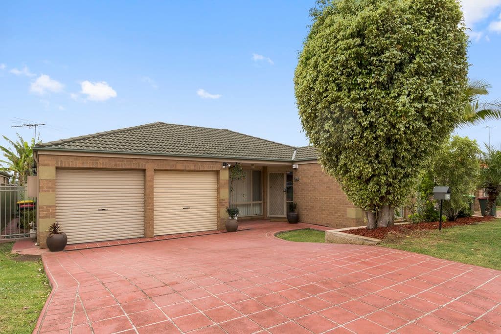 104 Tamworth Crescent, Hoxton Park NSW 2171, Hoxton Park - Image 1