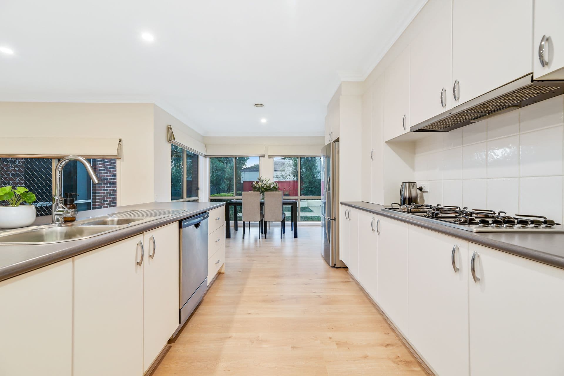 34 Edgbaston Circuit, Berwick VIC 3806, Berwick - Thumbnail 4