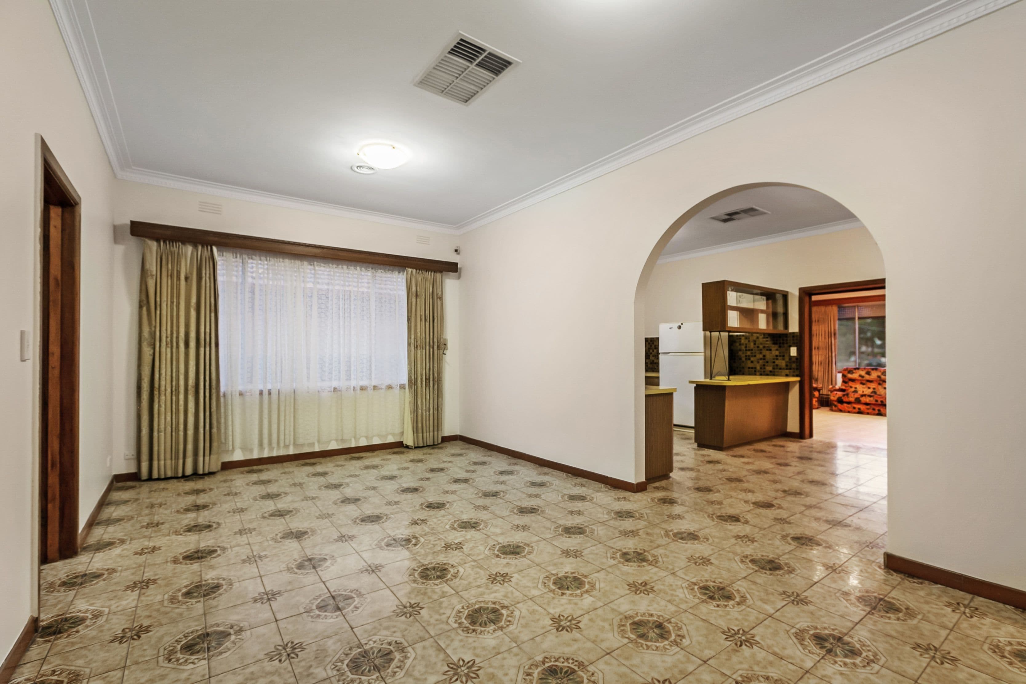 32 Moira Avenue, Reservoir VIC 3073, Reservoir - Thumbnail 5