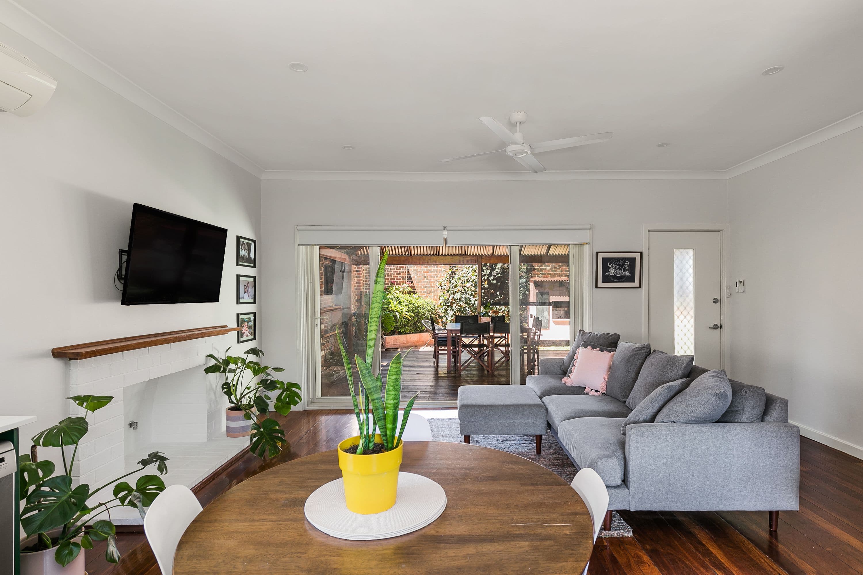 94 Forrest Road, Hamilton Hill WA 6163, Hamilton Hill - Thumbnail 5