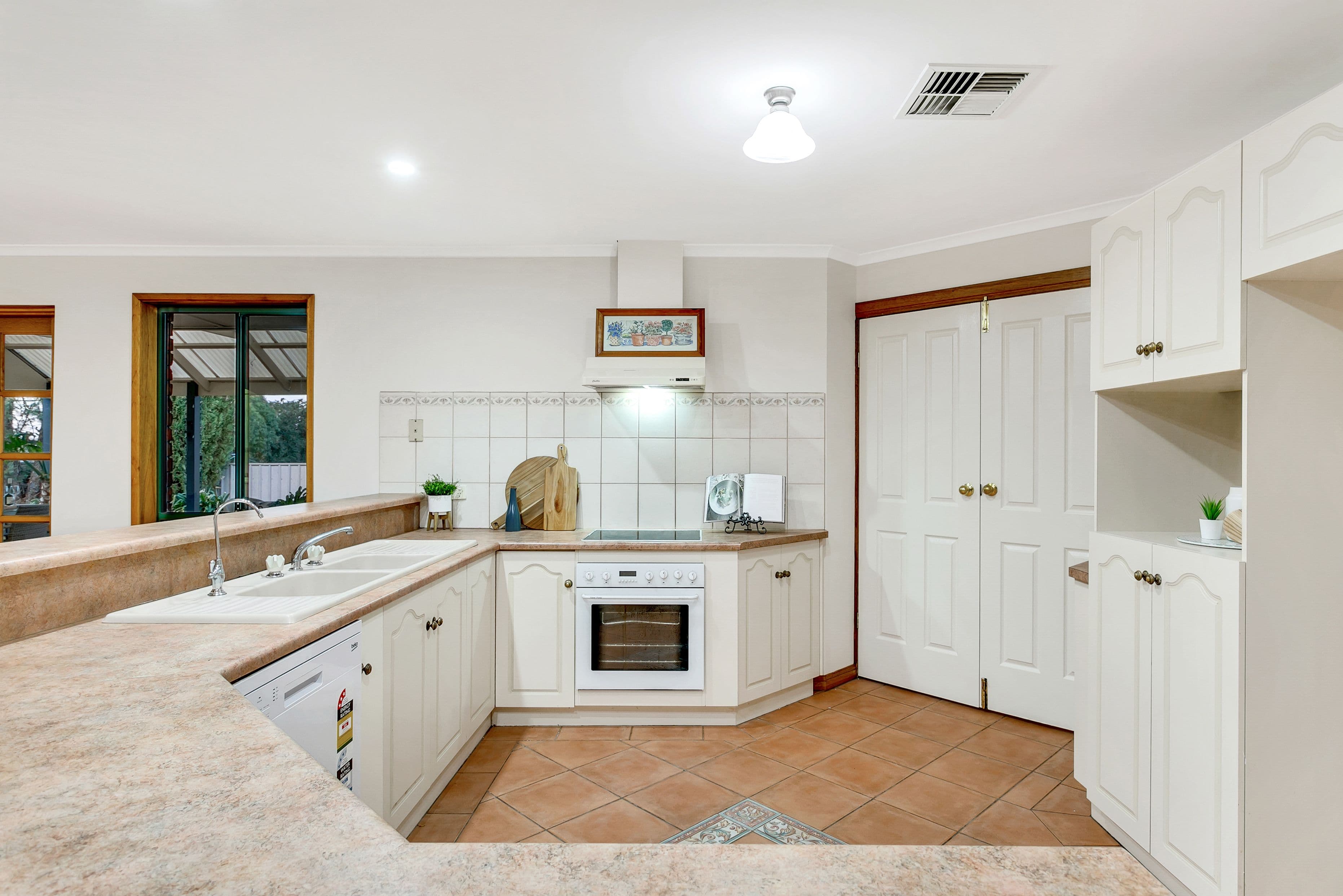 10 Wren Court, Mount Barker SA 5251, Mount Barker - Thumbnail 4