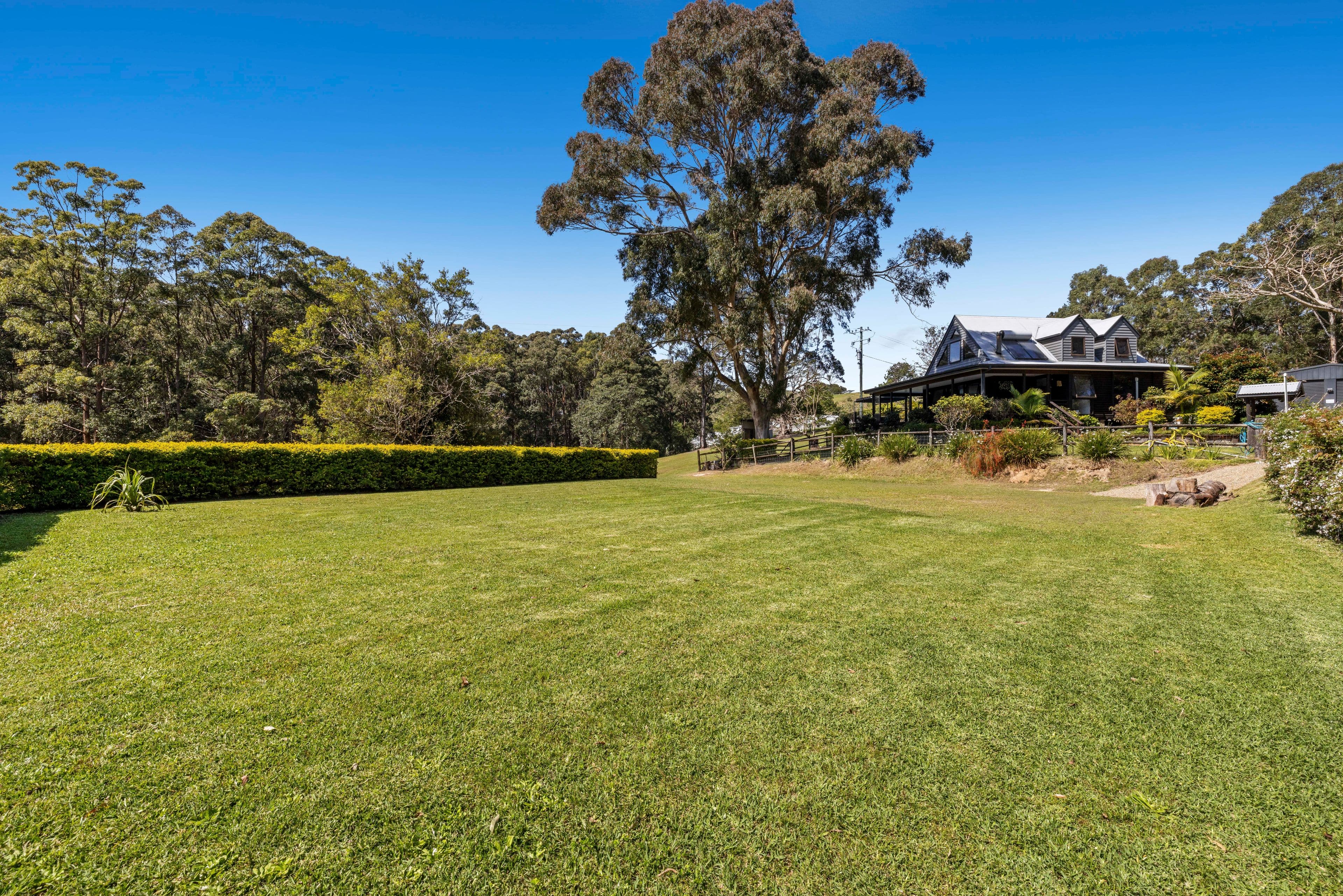 25 Park Avenue, Woolgoolga NSW 2456, Woolgoolga - Thumbnail 2