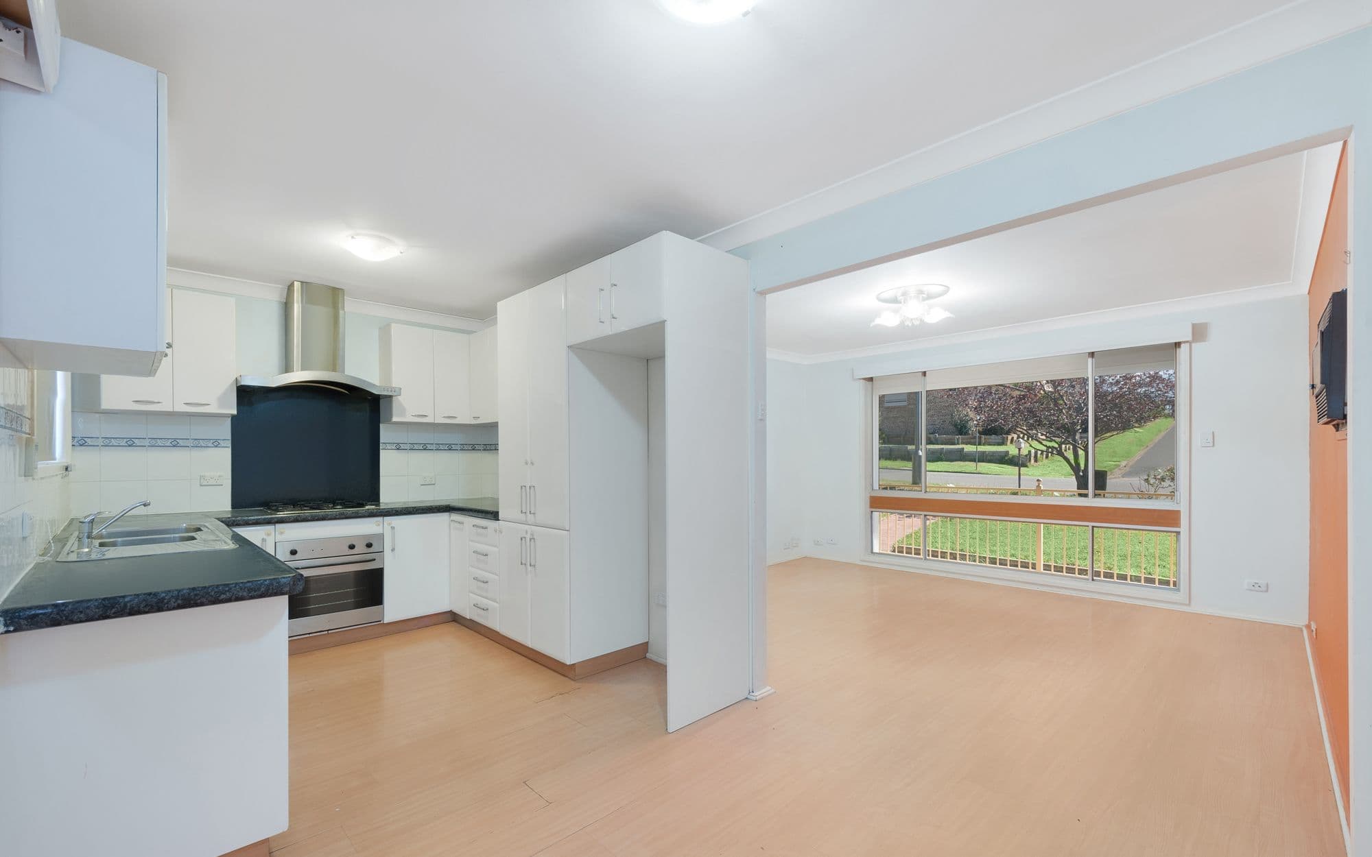 26 Queenscliff Drive, Woodbine NSW 2560, Woodbine - Thumbnail 4