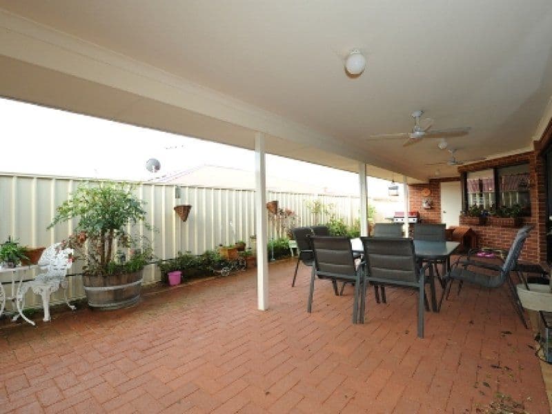 16 CORNISH Turn, BALDIVIS WA 6171, Baldivis - Thumbnail 4
