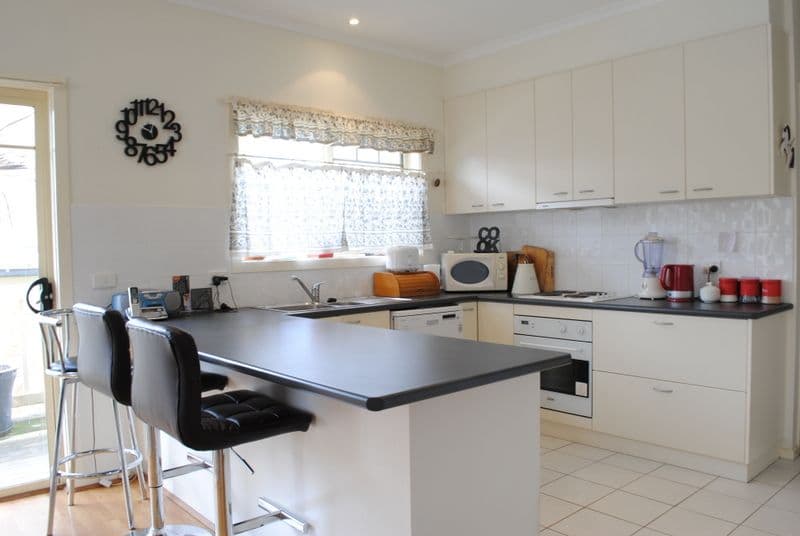 3 Morgan Street, COWES VIC 3922, Cowes - Thumbnail 4