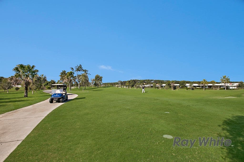 2308 Vardon Lane, Hope Island QLD 4212, Hope Island - Thumbnail 3