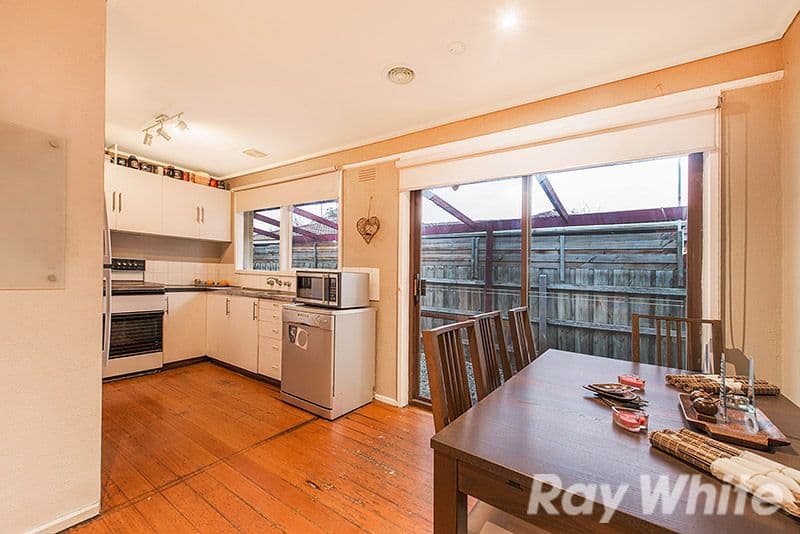 12 Campbell Parade, Cranbourne VIC 3977, Cranbourne - Thumbnail 3
