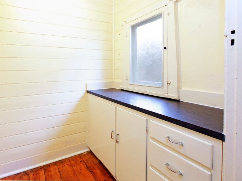 92  Elizabeth Street, GEELONG WEST VIC 3218, Geelong West - Thumbnail 7