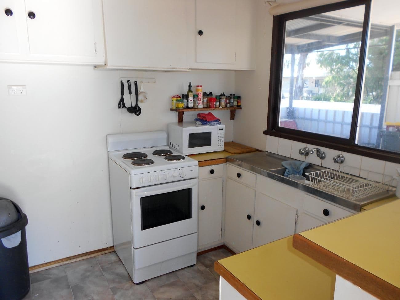 9 Seventh Street, BORDERTOWN SA 5268, Bordertown - Thumbnail 3