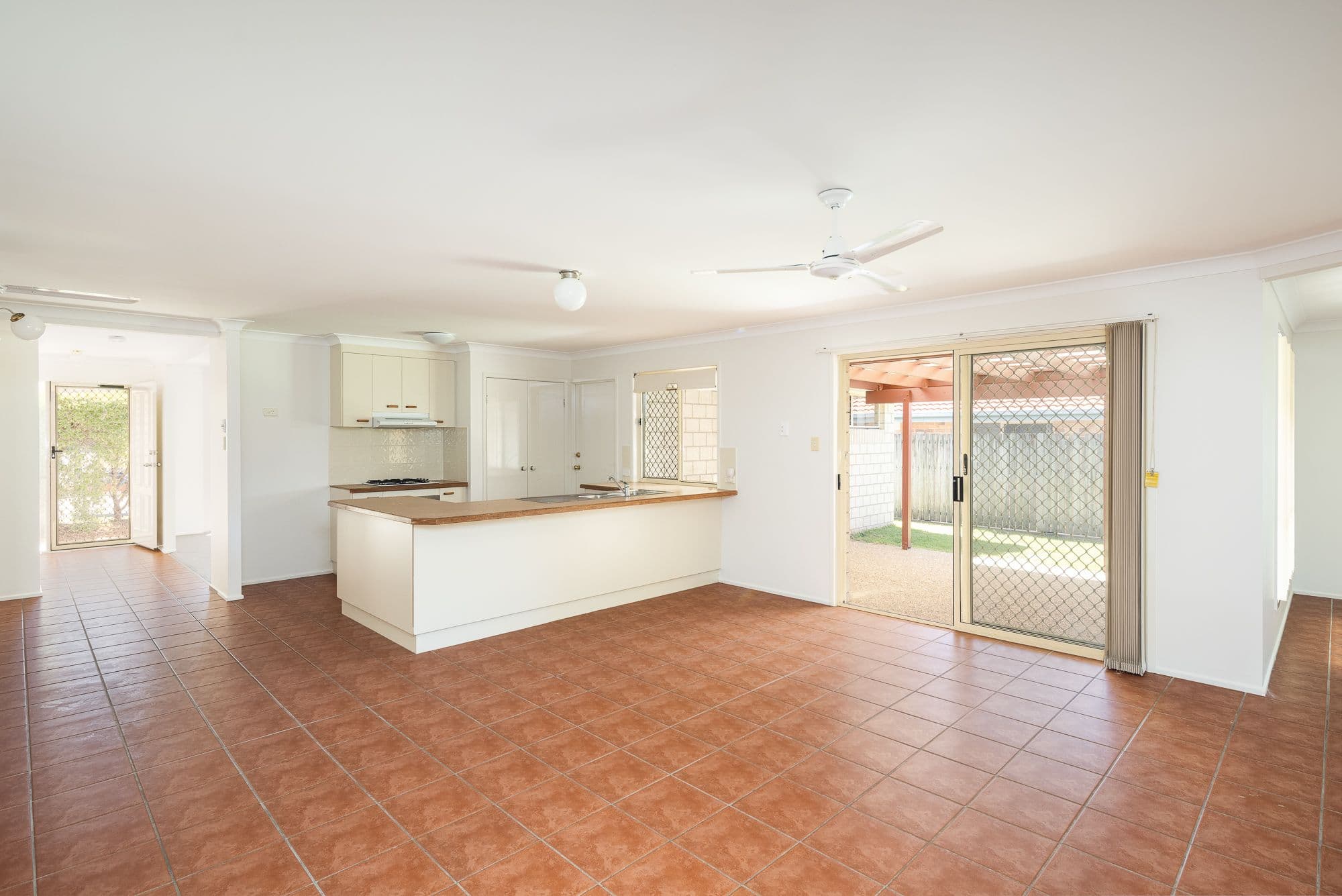 3 Kirralee Crescent, Upper Kedron QLD 4055, Upper Kedron - Thumbnail 3