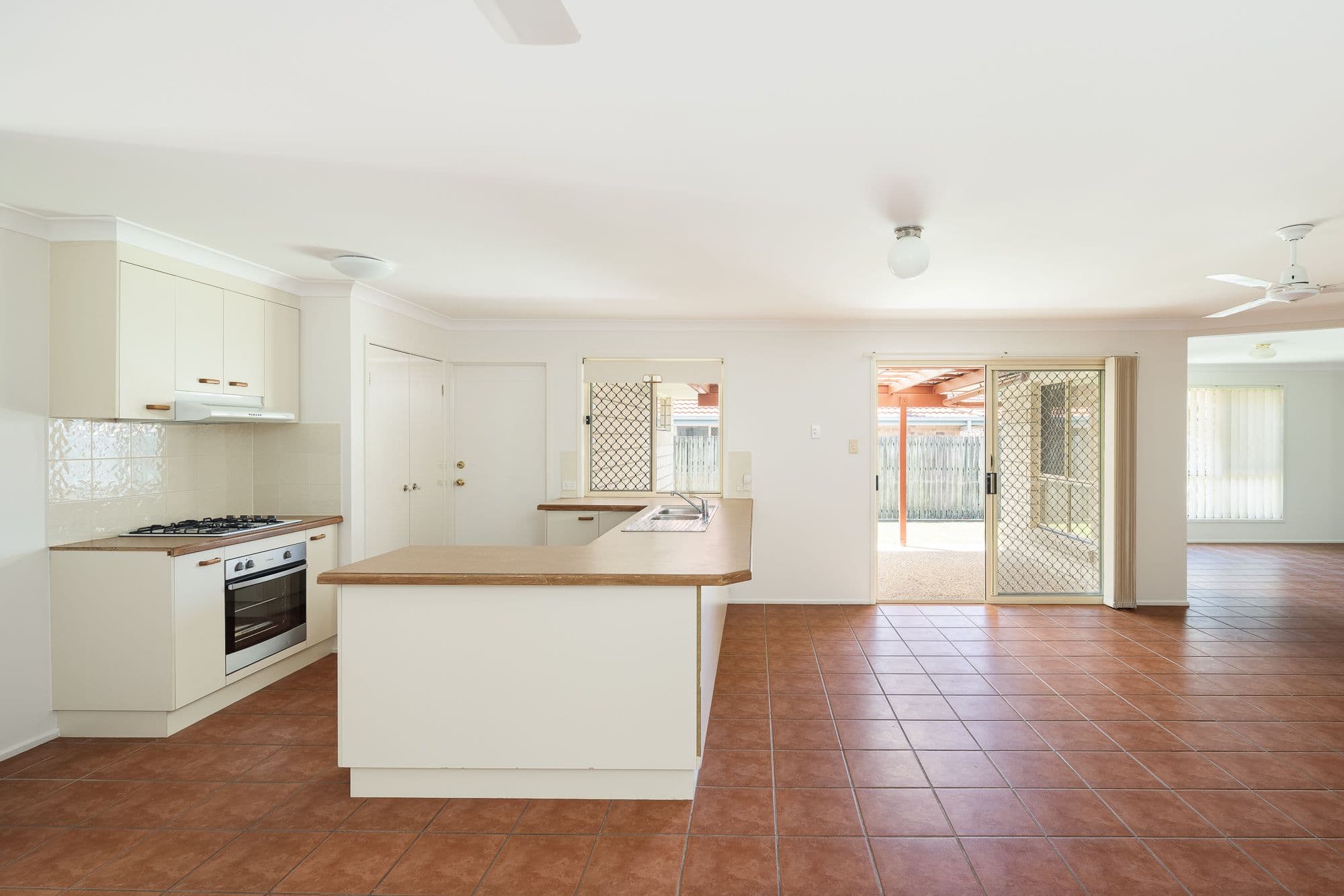 3 Kirralee Crescent, Upper Kedron QLD 4055, Upper Kedron - Thumbnail 4