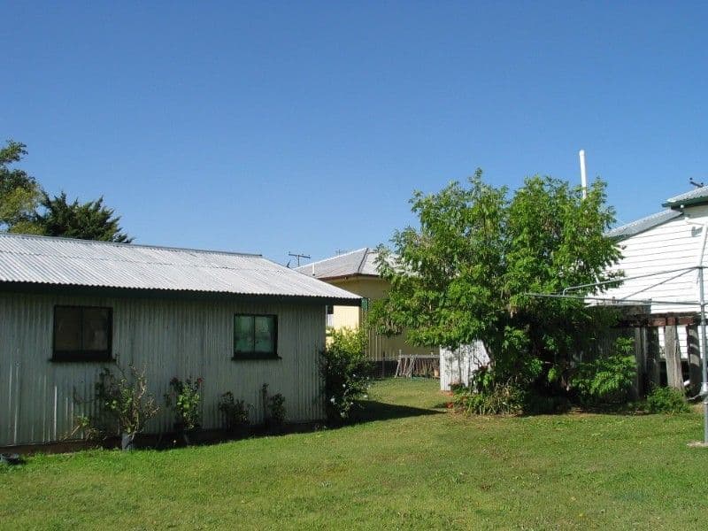 18 Nolan Street, CROWS NEST QLD 4355, Crows Nest - Thumbnail 5