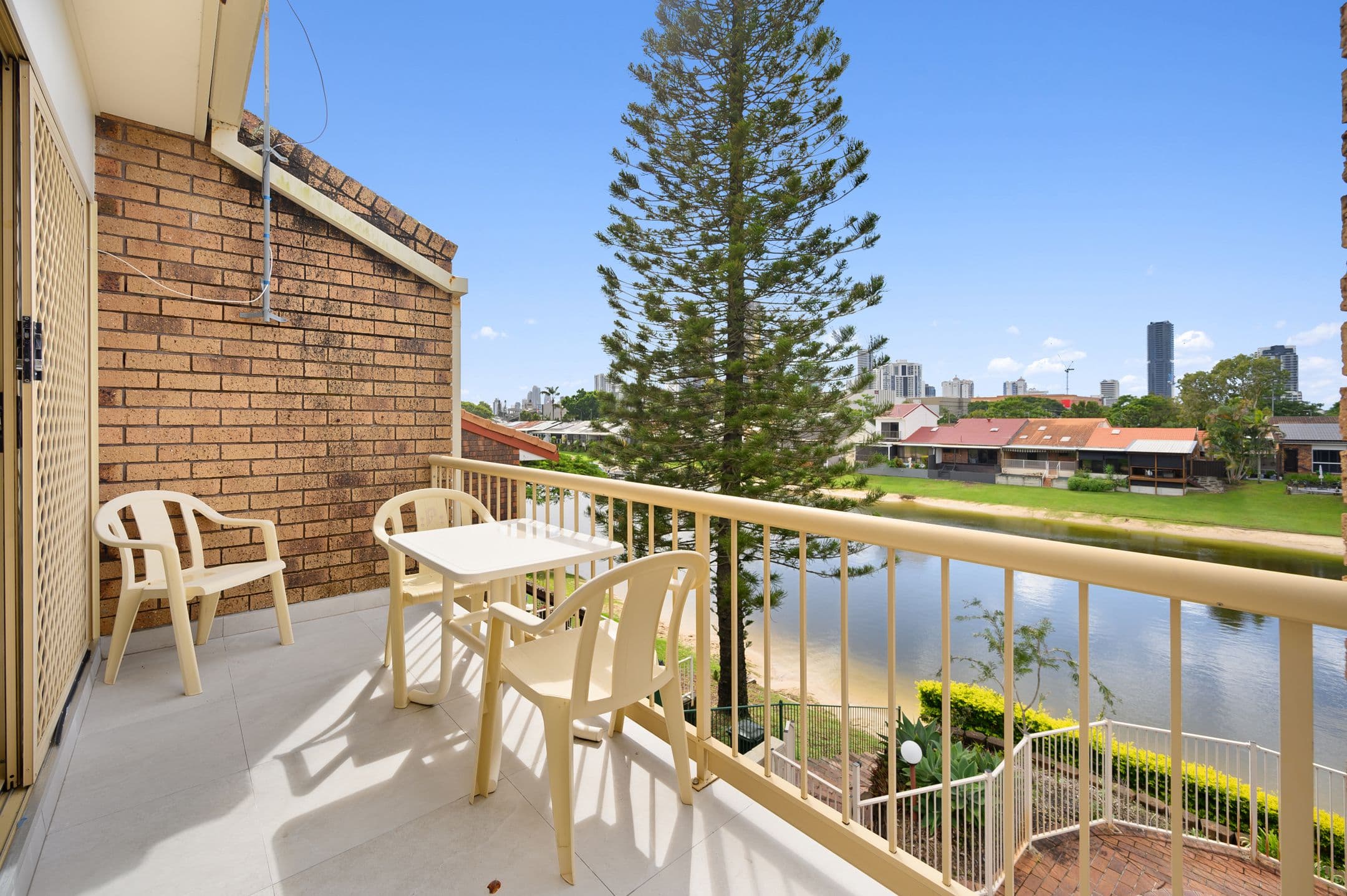 13-15 Aquila Court, Mermaid Waters QLD 4218, Mermaid Waters - Thumbnail 4
