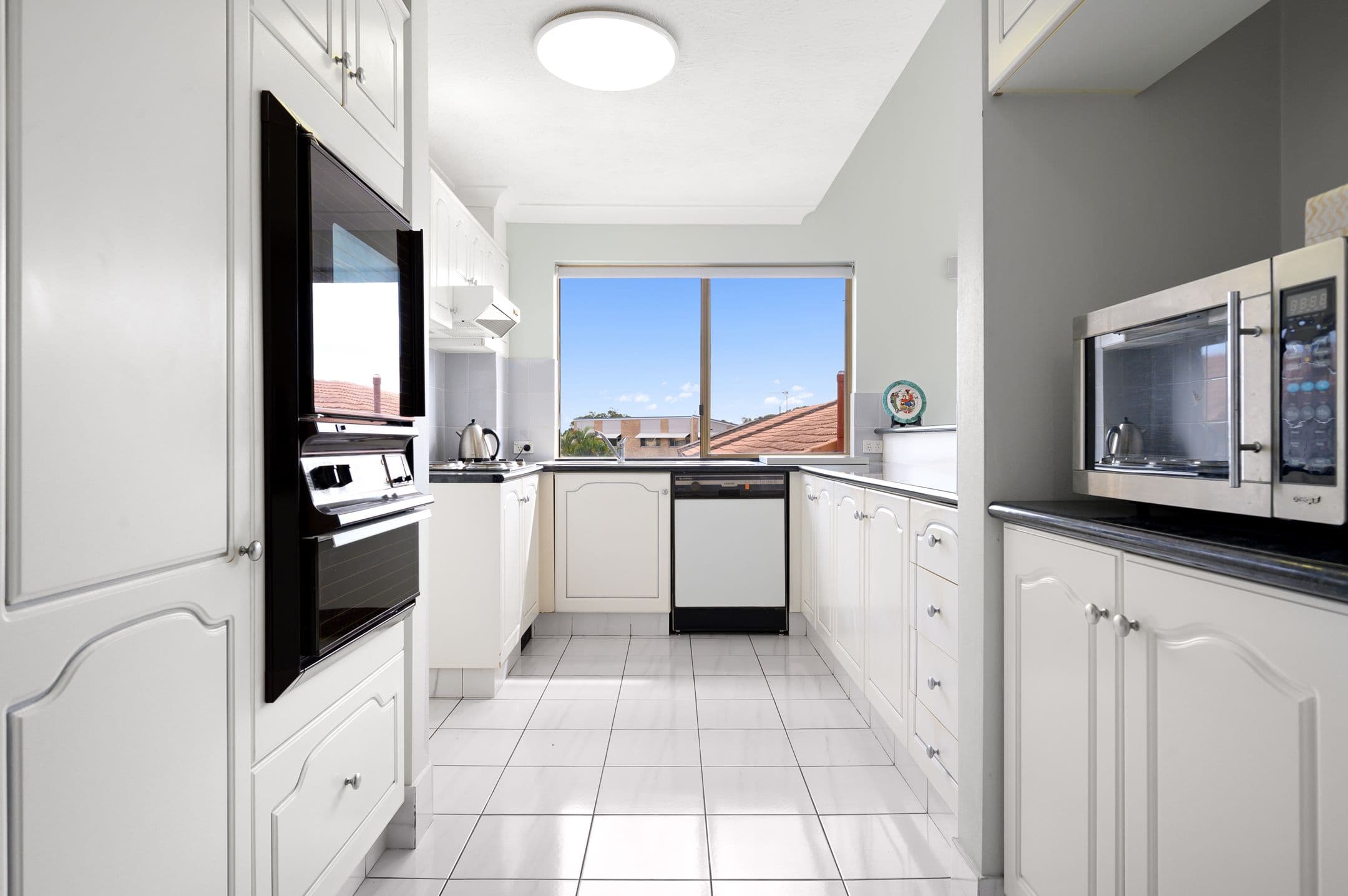 13-15 Aquila Court, Mermaid Waters QLD 4218, Mermaid Waters - Thumbnail 6