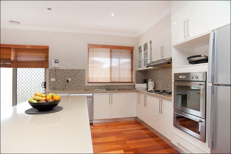 17 Tall Sedge Street, EPPING VIC 3076, Epping - Thumbnail 8